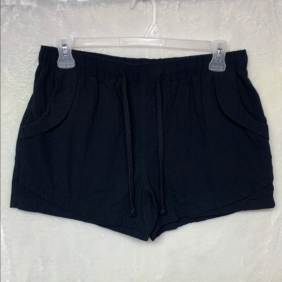 Women's Black Shorts Size XL - Picture 1 of 4
